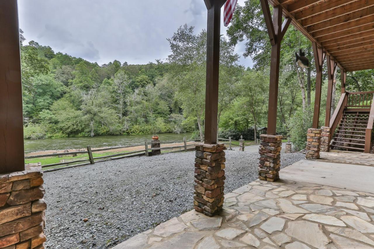 Heaven On The Toccoa Where You Will Enjoy The Sites And Sounds Of The Toccoa River Mineral Bluff Exterior foto