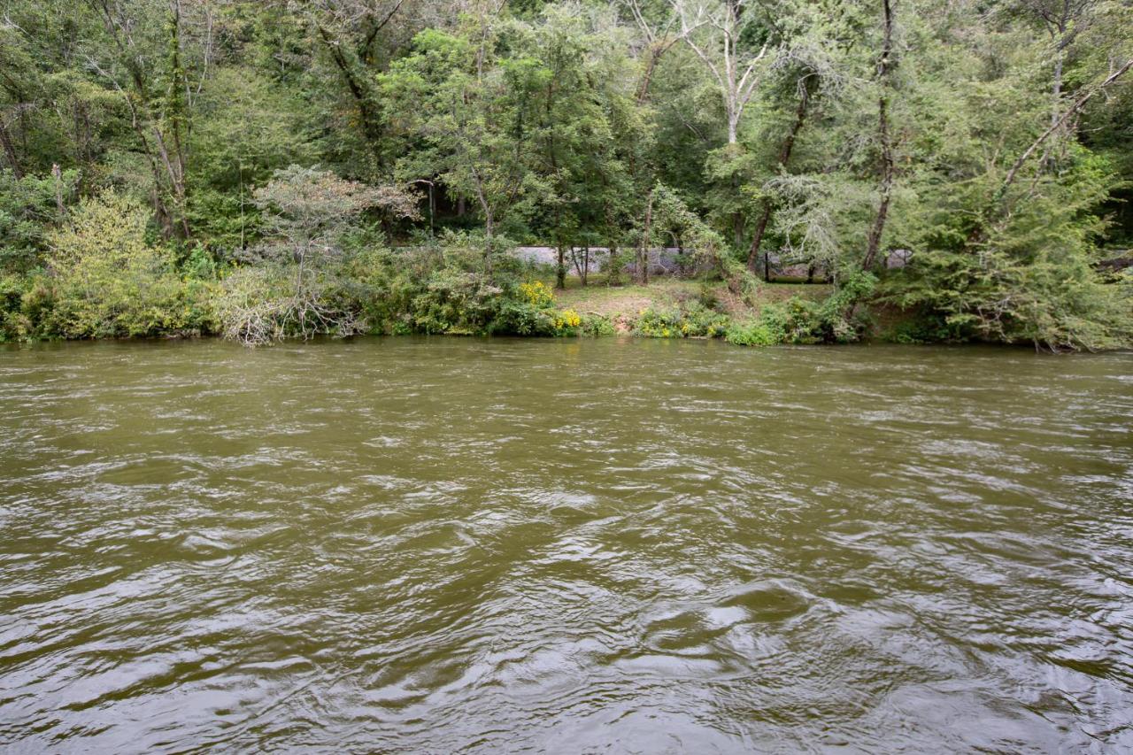 Heaven On The Toccoa Where You Will Enjoy The Sites And Sounds Of The Toccoa River Mineral Bluff Exterior foto