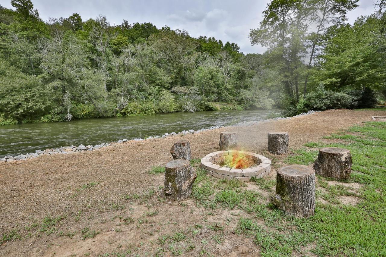 Heaven On The Toccoa Where You Will Enjoy The Sites And Sounds Of The Toccoa River Mineral Bluff Exterior foto